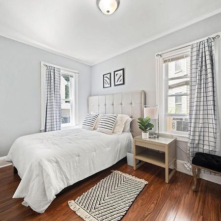 Cozy Up In 5Br Apt Near Charming Oak Square Boston Exteriér fotografie