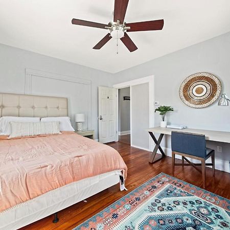 Cozy Up In 5Br Apt Near Charming Oak Square Boston Exteriér fotografie