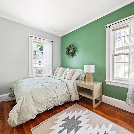 Cozy Up In 5Br Apt Near Charming Oak Square Boston Exteriér fotografie