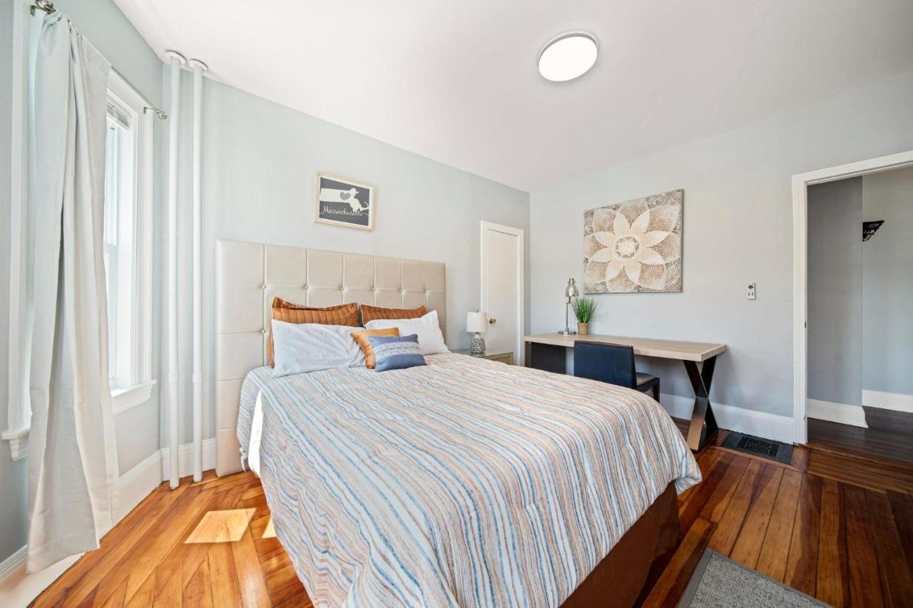 Cozy Up In 5Br Apt Near Charming Oak Square Boston Exteriér fotografie