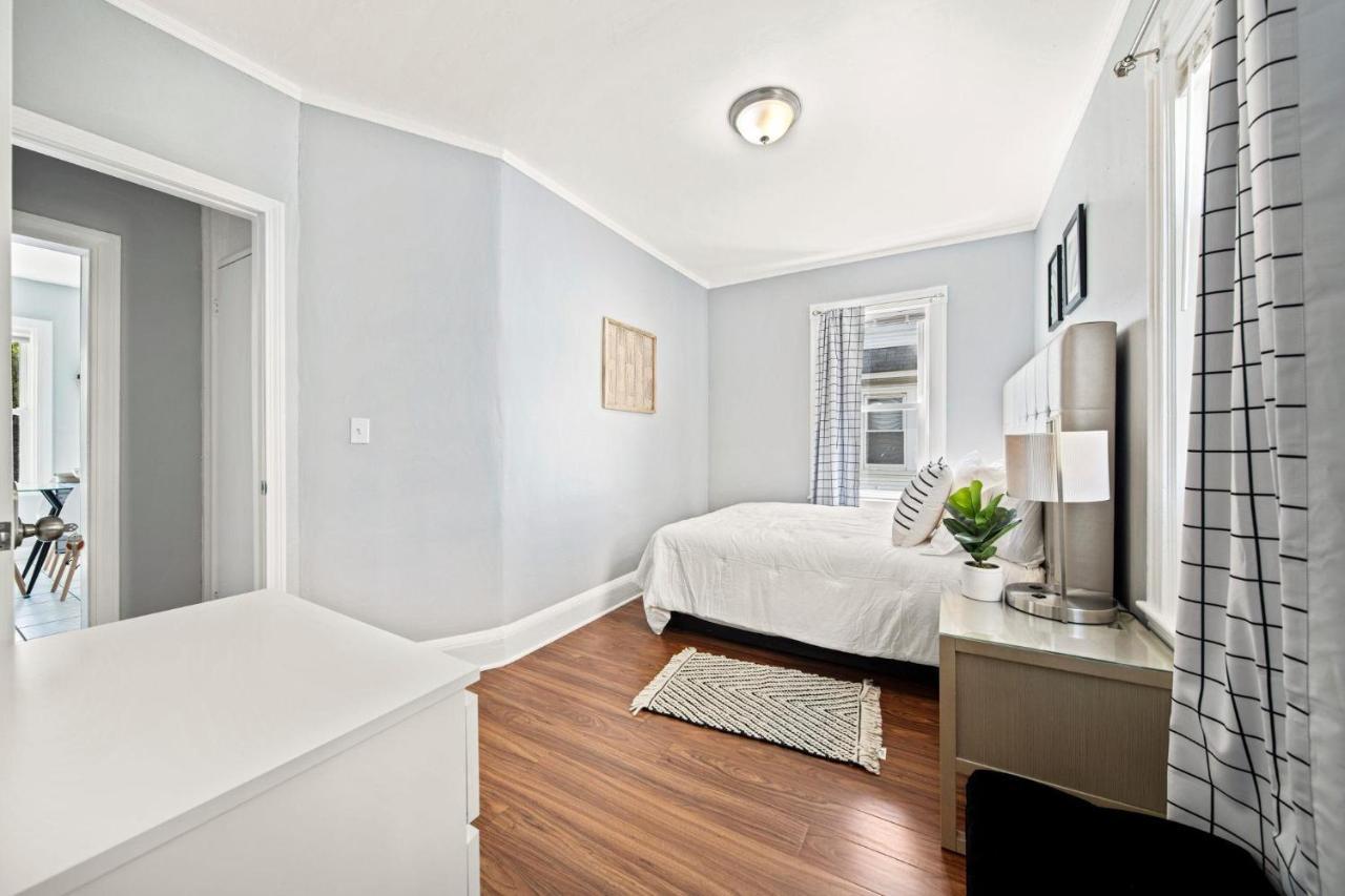 Cozy Up In 5Br Apt Near Charming Oak Square Boston Exteriér fotografie